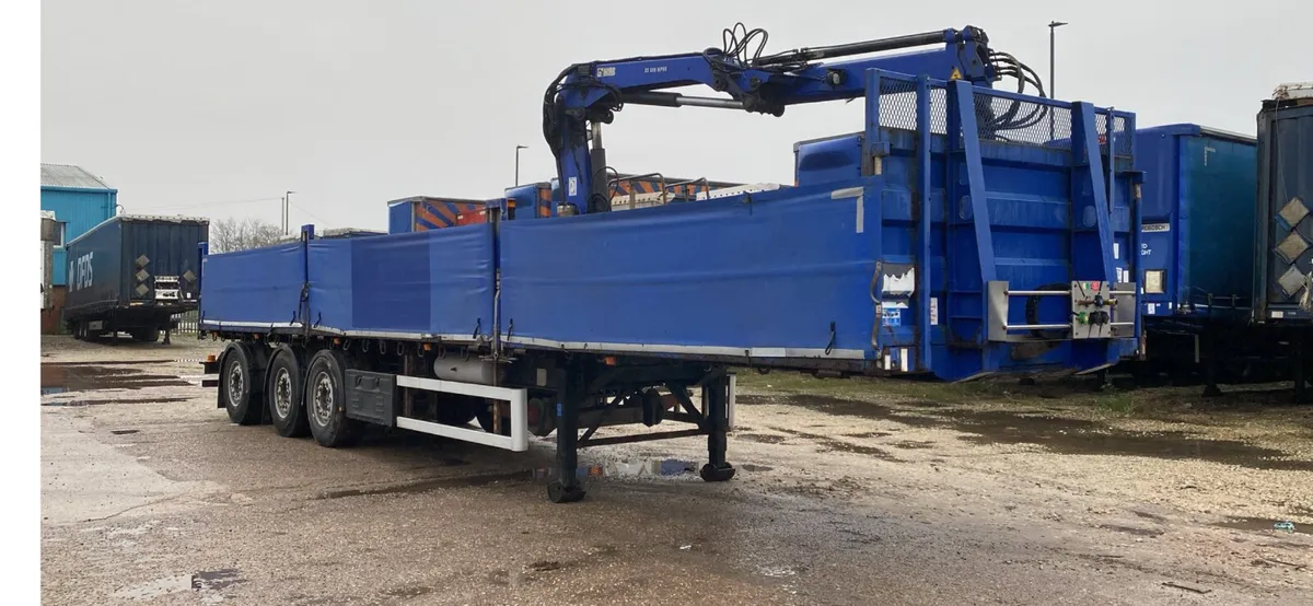 2015 SDC Block Trailer & Rolling Crane Rear steer - Image 1