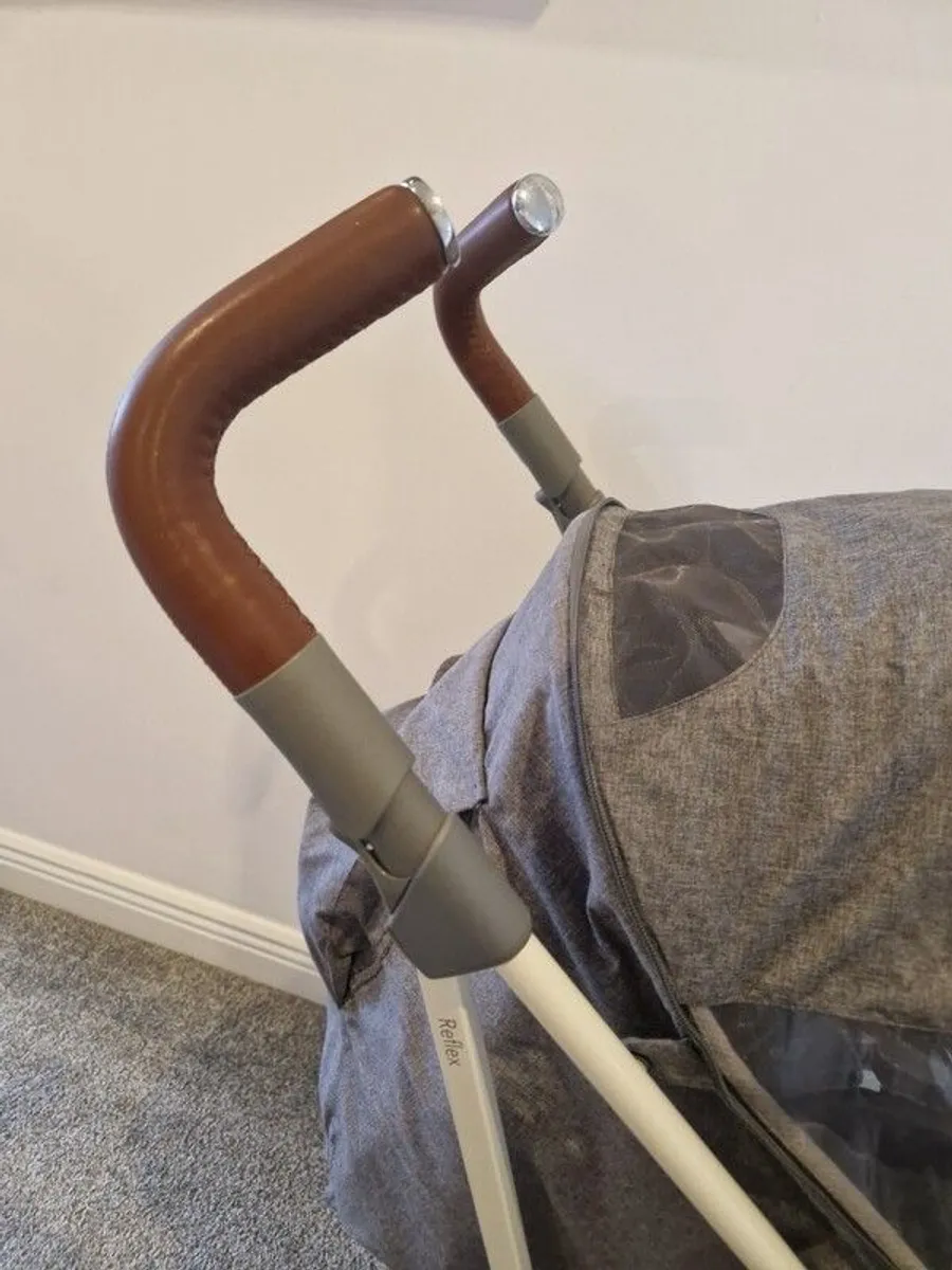 Silver Cross Marie -Chantal Reflex - Image 4