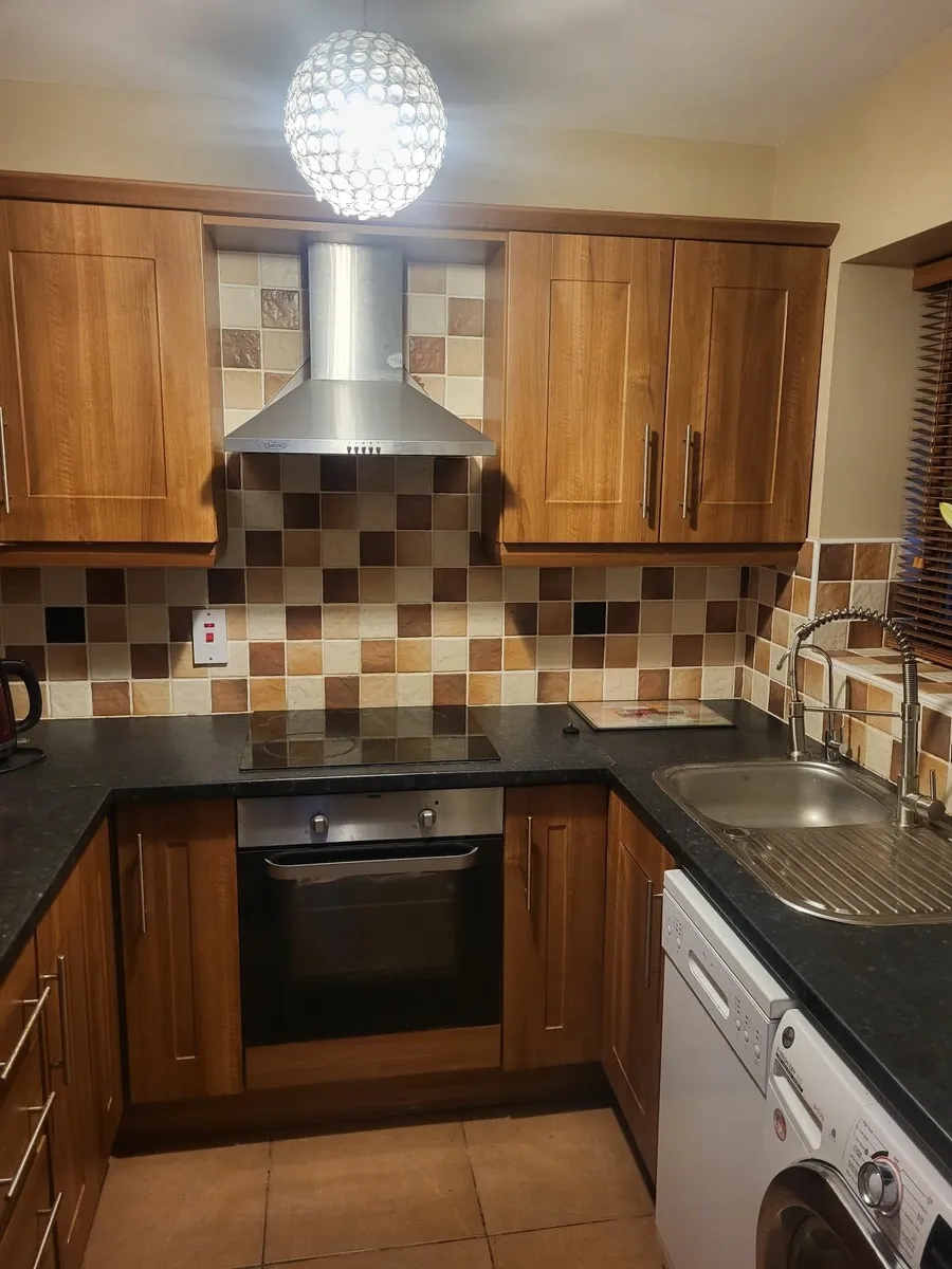 House 16 oriel heights collon Co.louth a92yk73 - Image 3