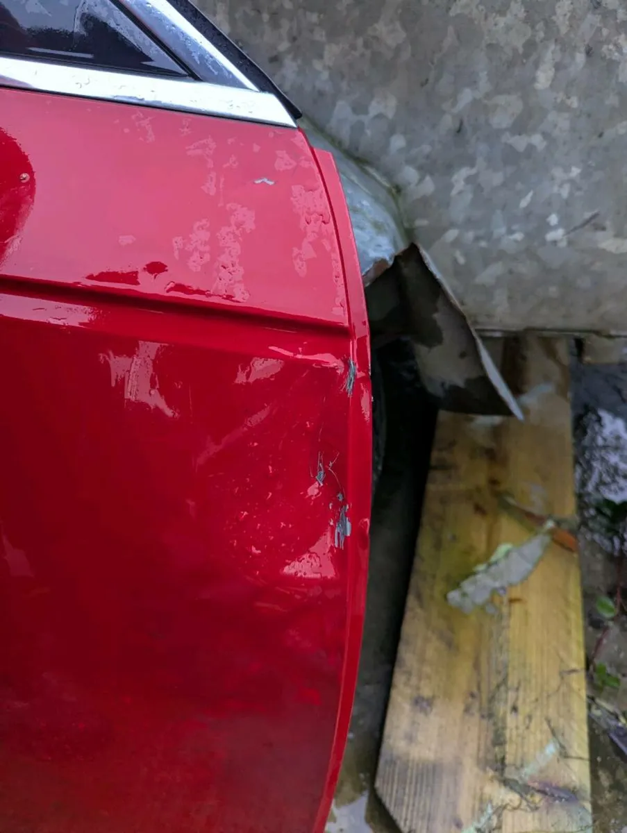 Audi A4 B9 breaking - Image 3