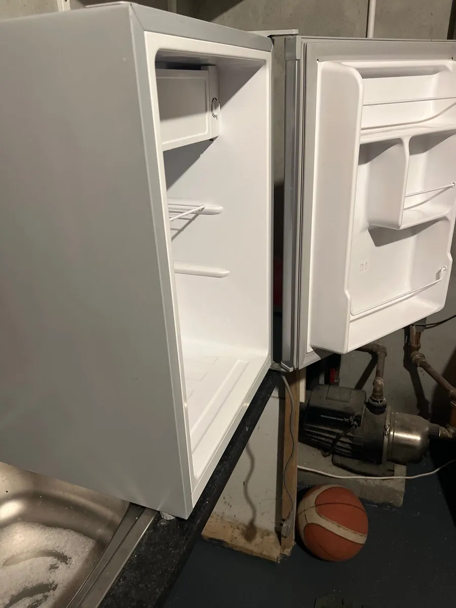 Table top fridge - Image 3