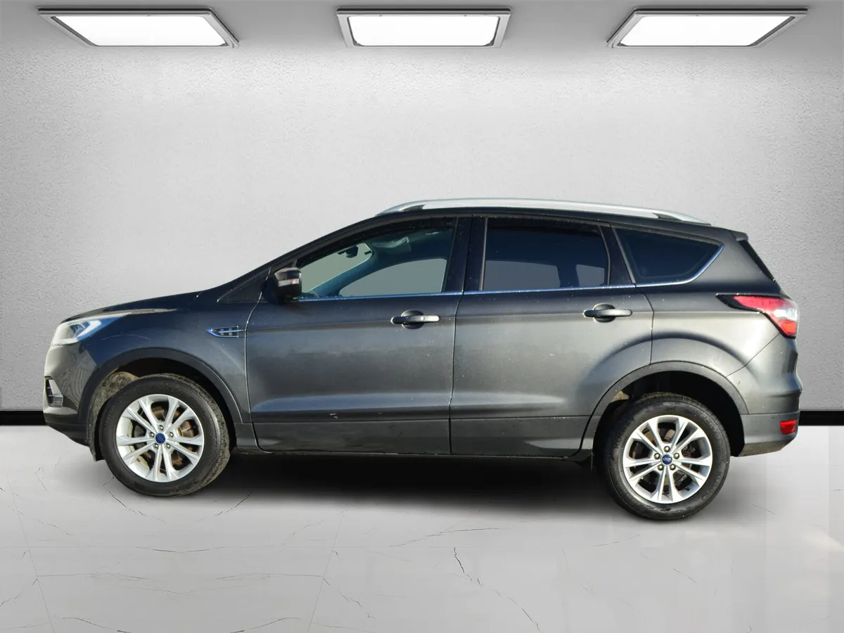 Ford Kuga Titanium low kms - Image 4