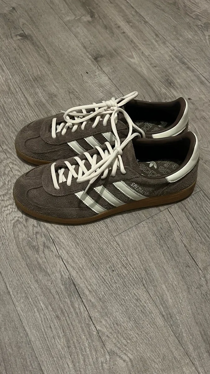 Adidas Spezial 8.5 UK - Image 1