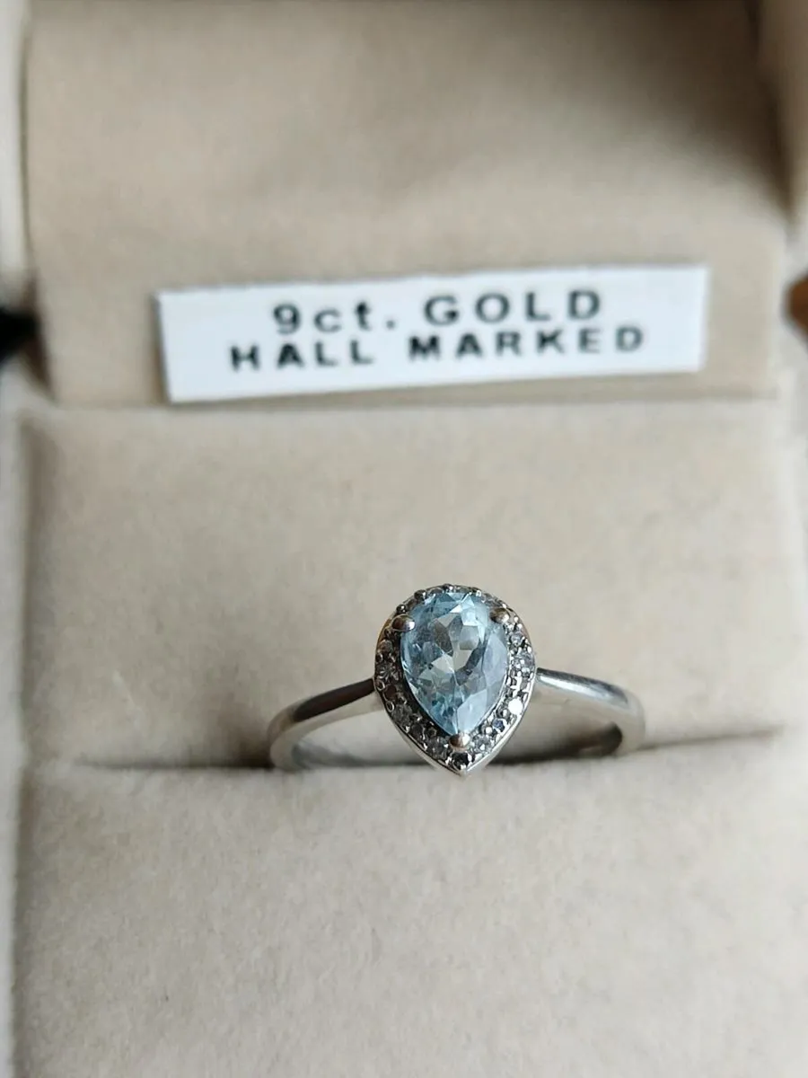 9ct white gold aquamarine & diamond ring - Image 1