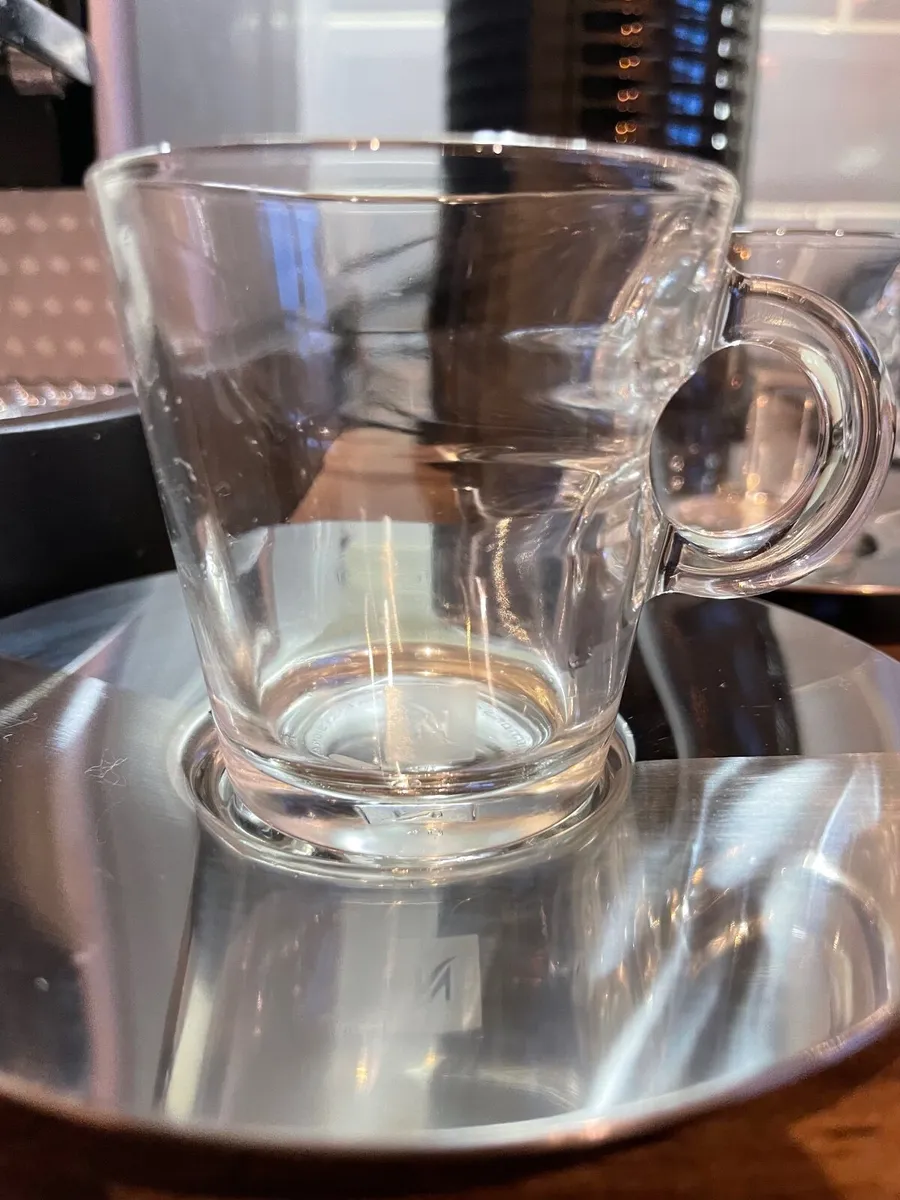 Nespresso coffe machine bundle - Image 2