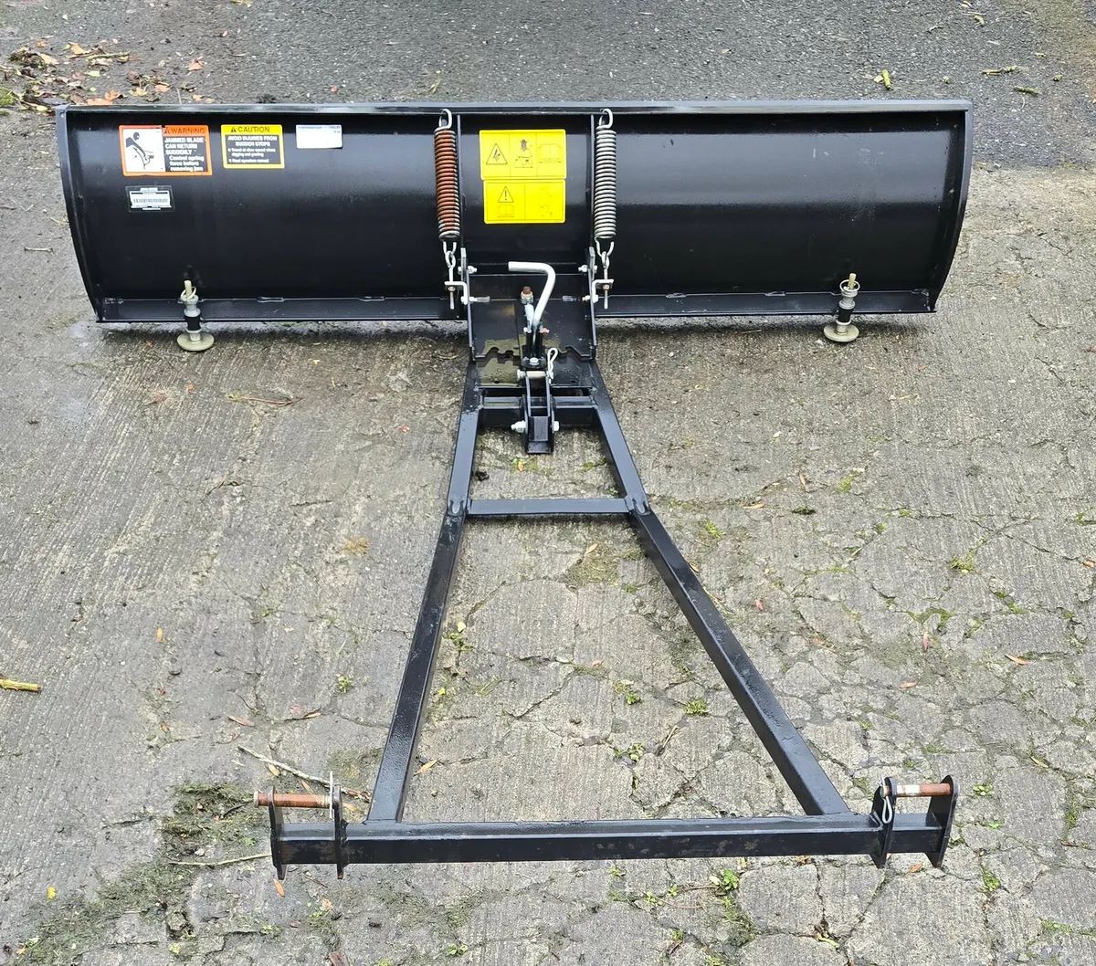 6ft John Deere snow plough - Image 3