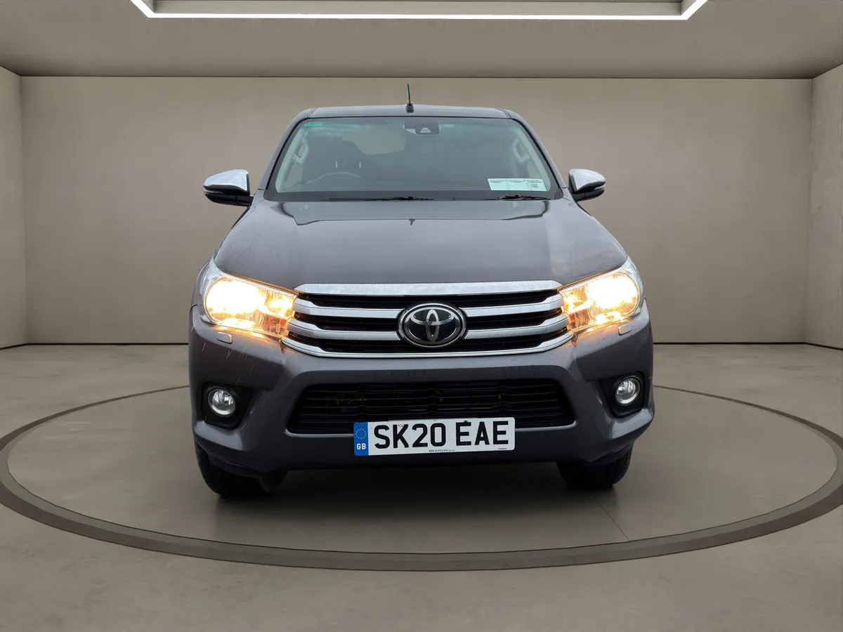 2020 Toyota Hilux - Image 1