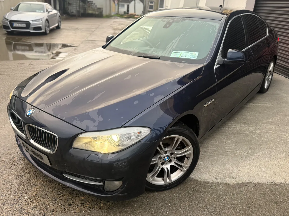 BMW 5-Series 2011 (AUTOMATIC) - Image 1