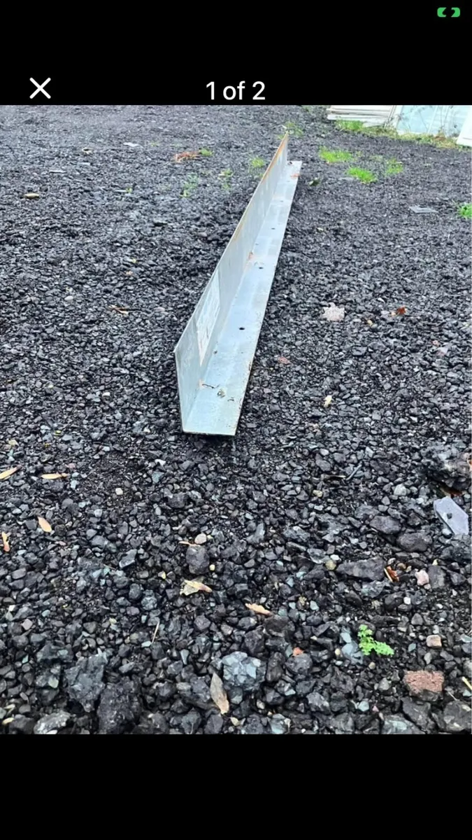 Stainless steel lintels.  2.85m - Image 1