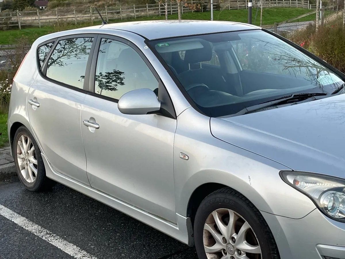 Hyundai i30 - Image 4