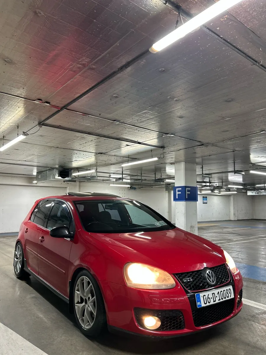 Volkswagen GOLF GTI 2.0 petrol - Image 1