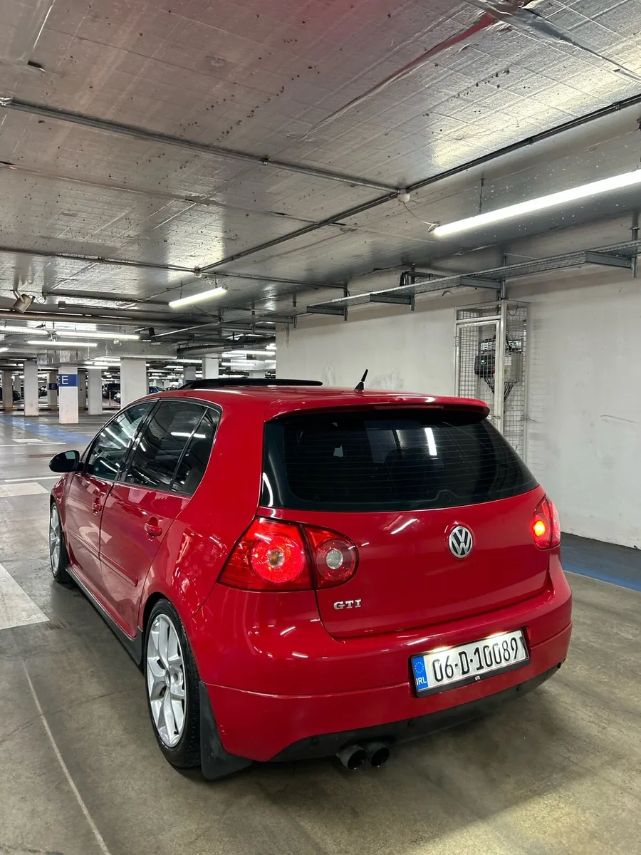 Volkswagen GOLF GTI 2.0 petrol - Image 3