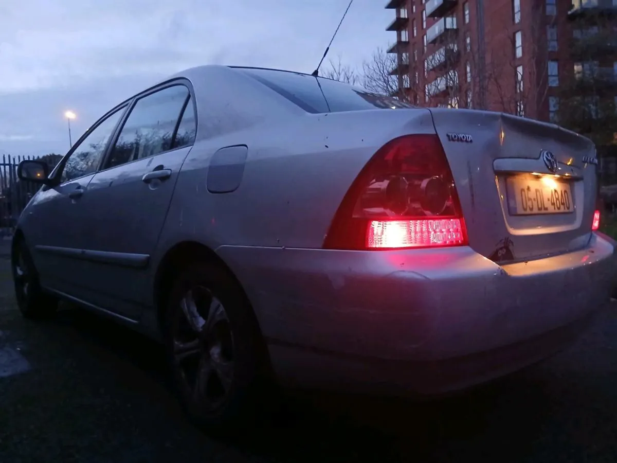 Toyota Corolla - Image 3
