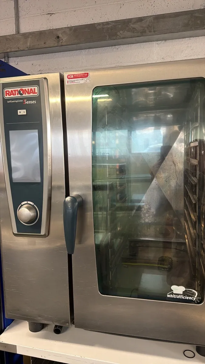 Gas rational oven self cleaning finance available - Image 1