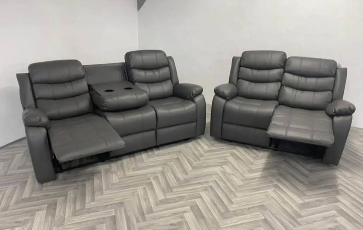 "Christmas Sale on Recliners " - Image 3