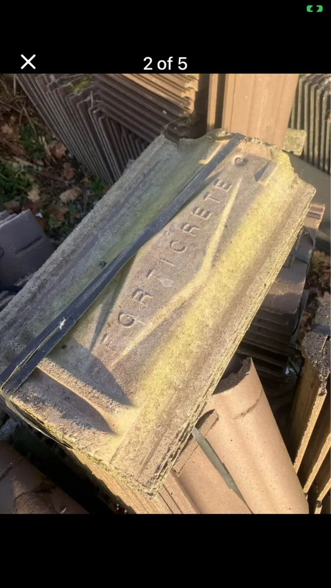 Roof tiles and ridge caps - Image 2