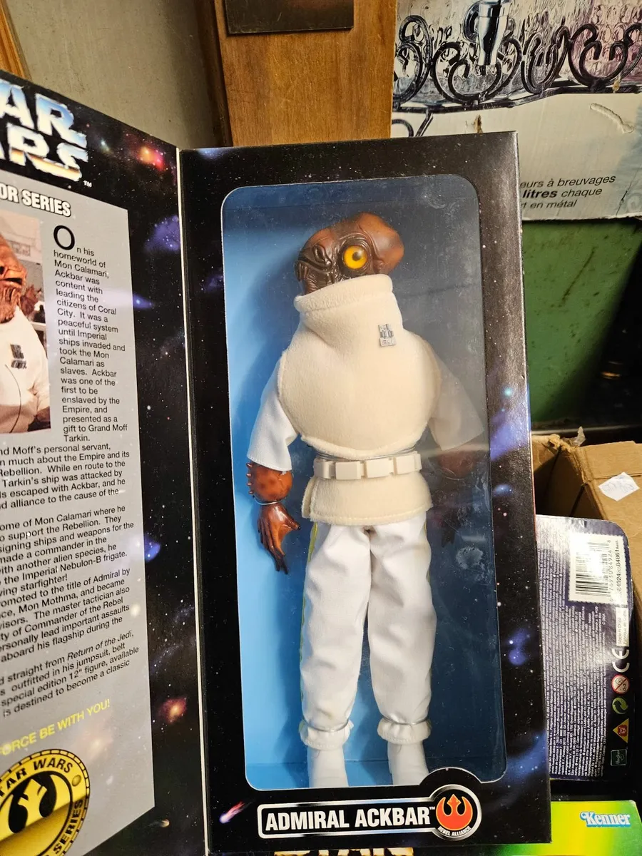 Star Wars 12" Admiral Ackbar - Image 1