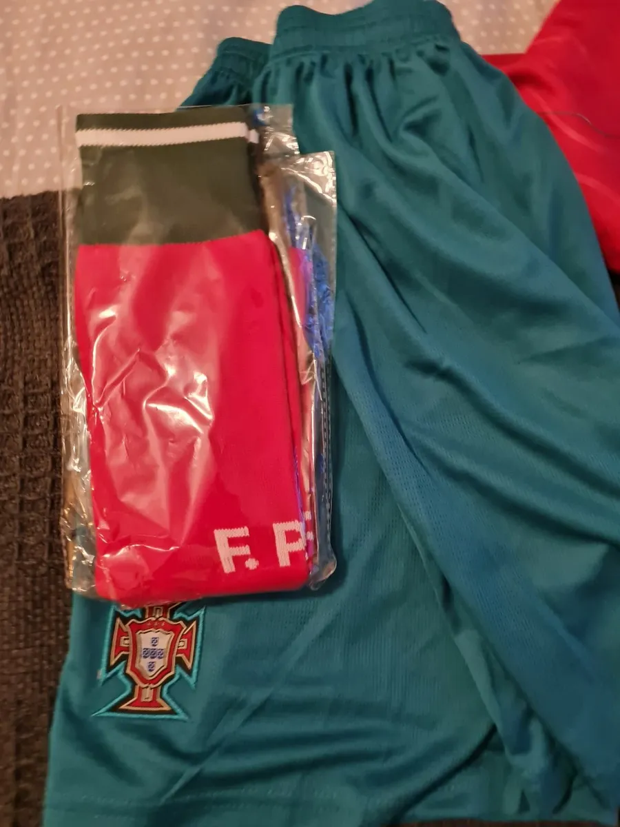 Portugal Soccer Jersey kit 26 - Image 2