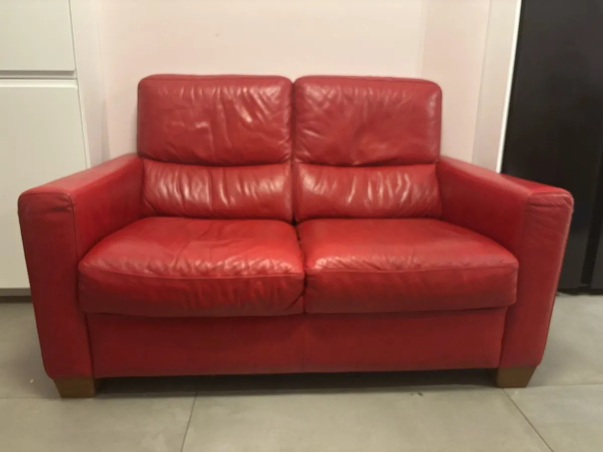 Leather two seater sofa - Image 1