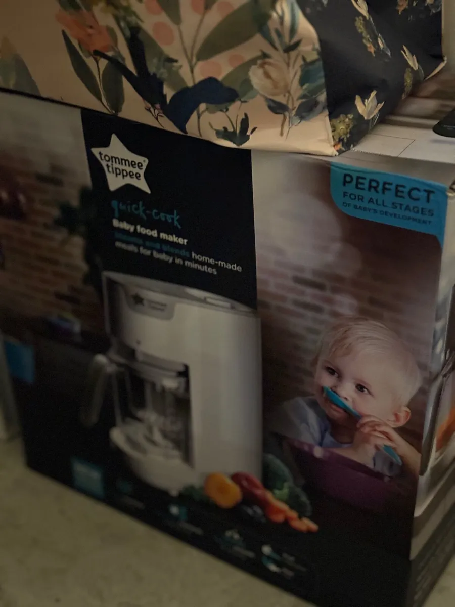 Free Baby food maker and bottle steriliser