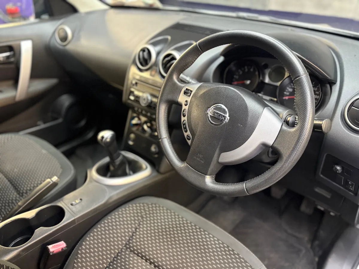 Nissan Qashqai 2010 SUPER LOW MILEAGE - NEW  NCT - Image 4