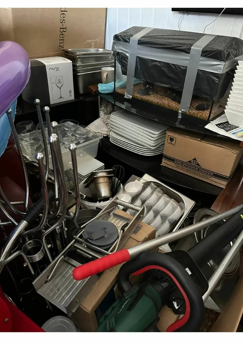 Restaurant Accosorries - Image 1