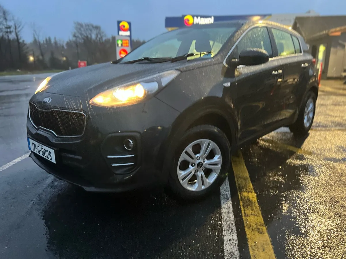 Kia Sportage 2017 - Low Miles - Image 1