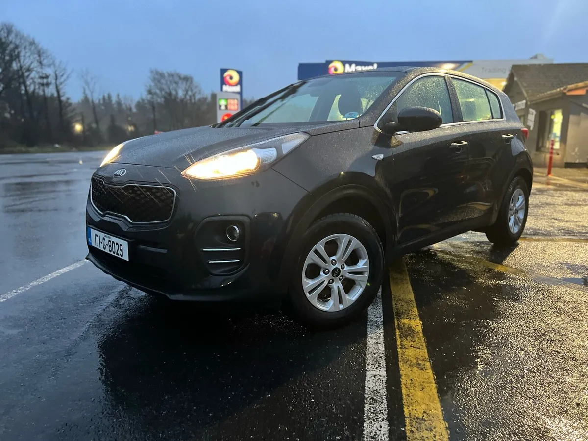 Kia Sportage 2017 - Low Miles - Image 4