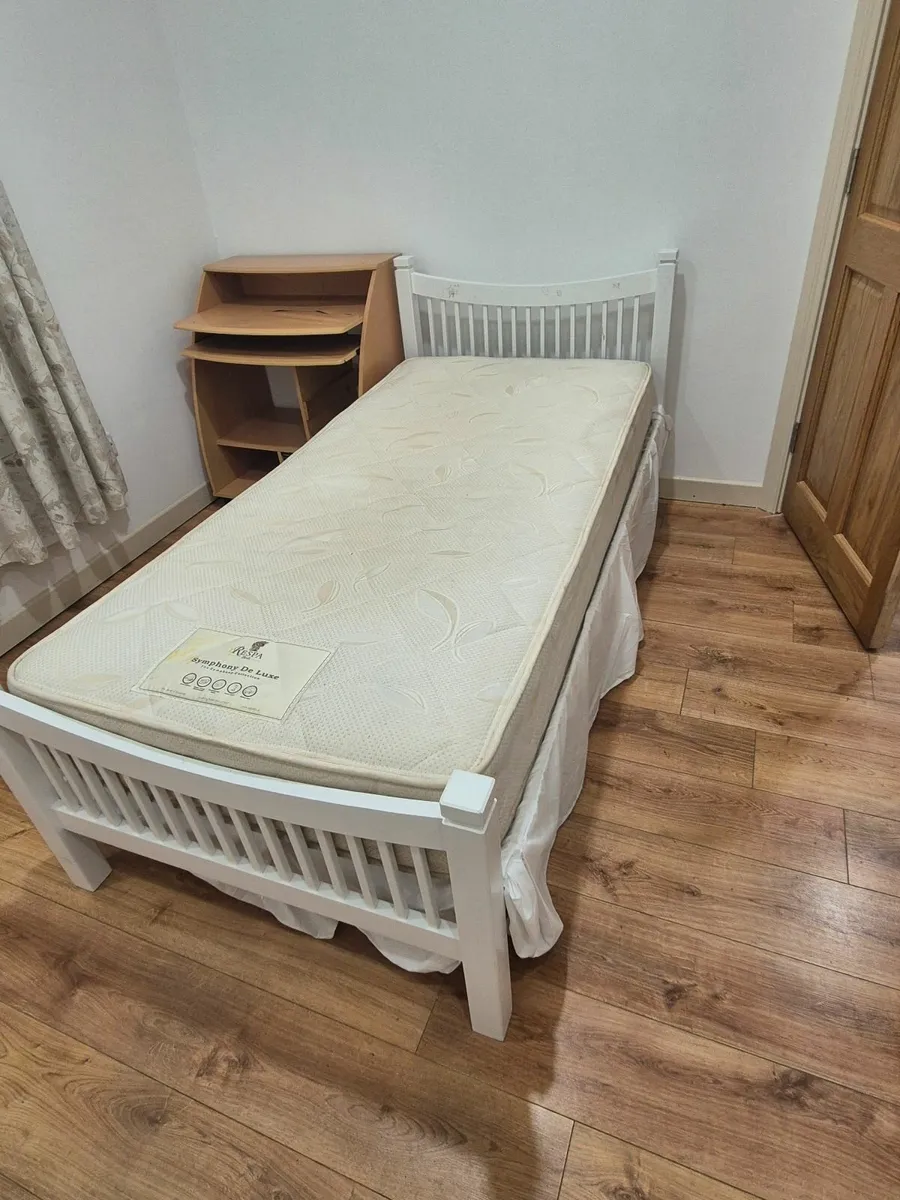 Single bed frame + mattress - Image 2