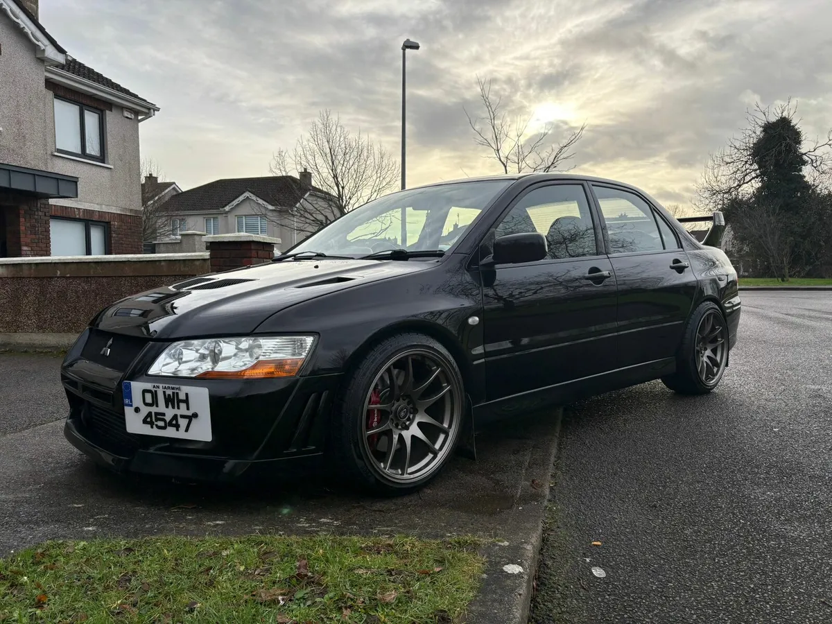 Mitsubishi evolution 7 - Image 2