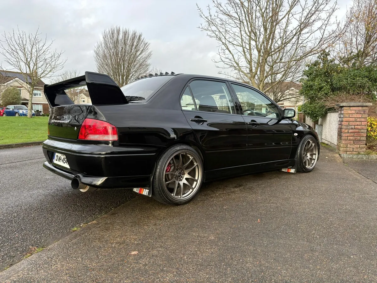 Mitsubishi evolution 7 - Image 3