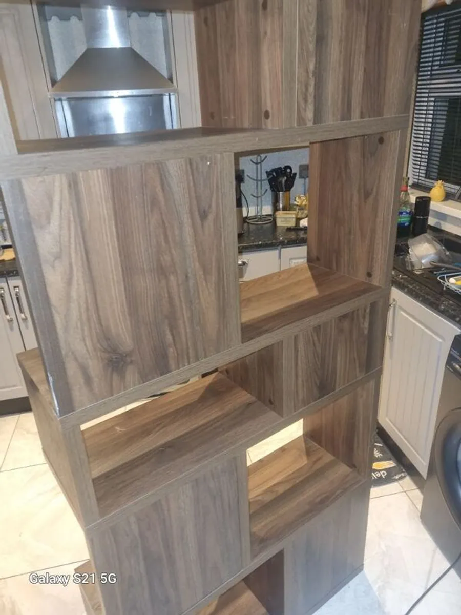 Mahogany unit - Image 1