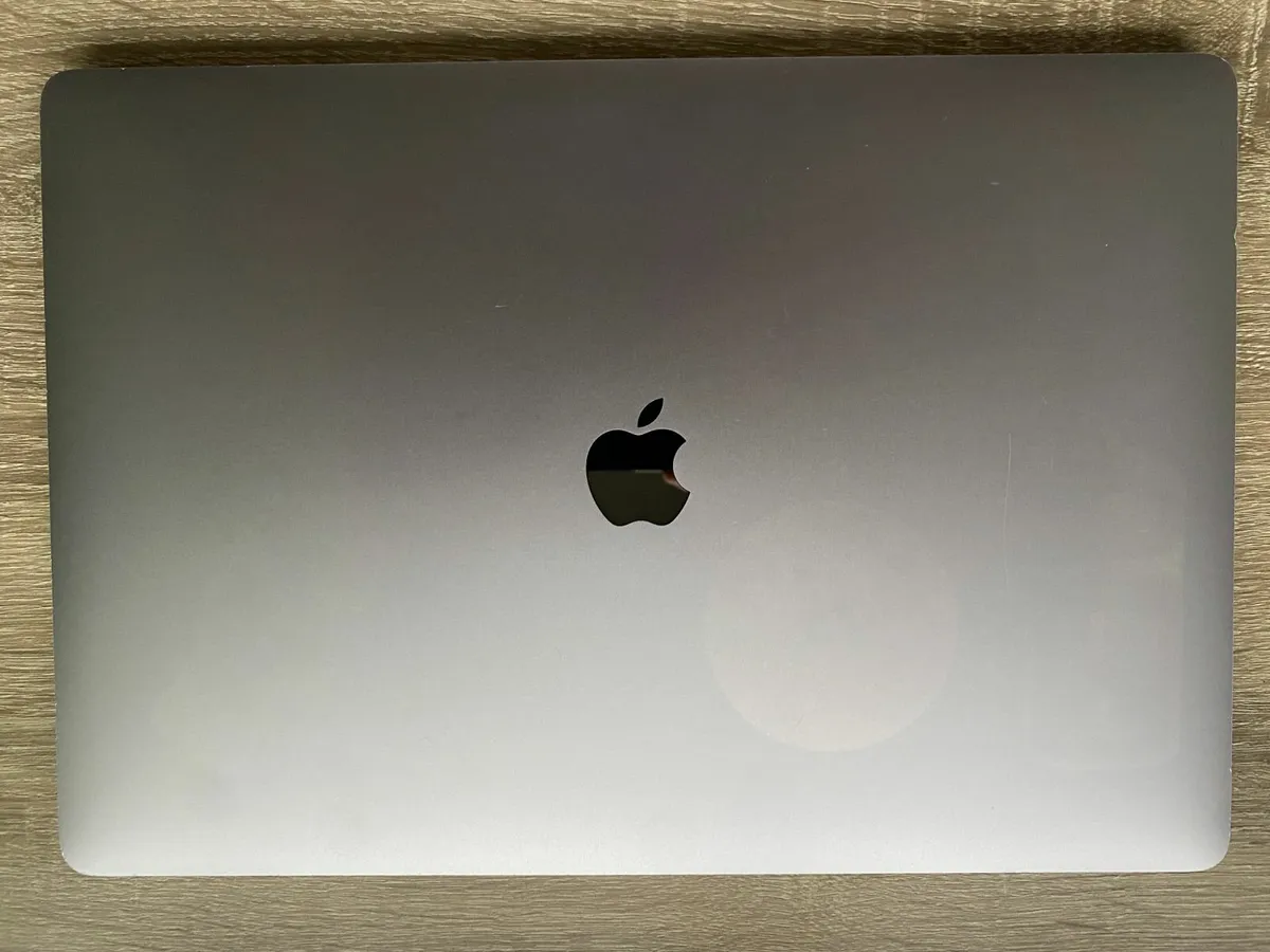 MacBook Pro 16-inch (2019) i7 | 16GB | 512GB - Image 3
