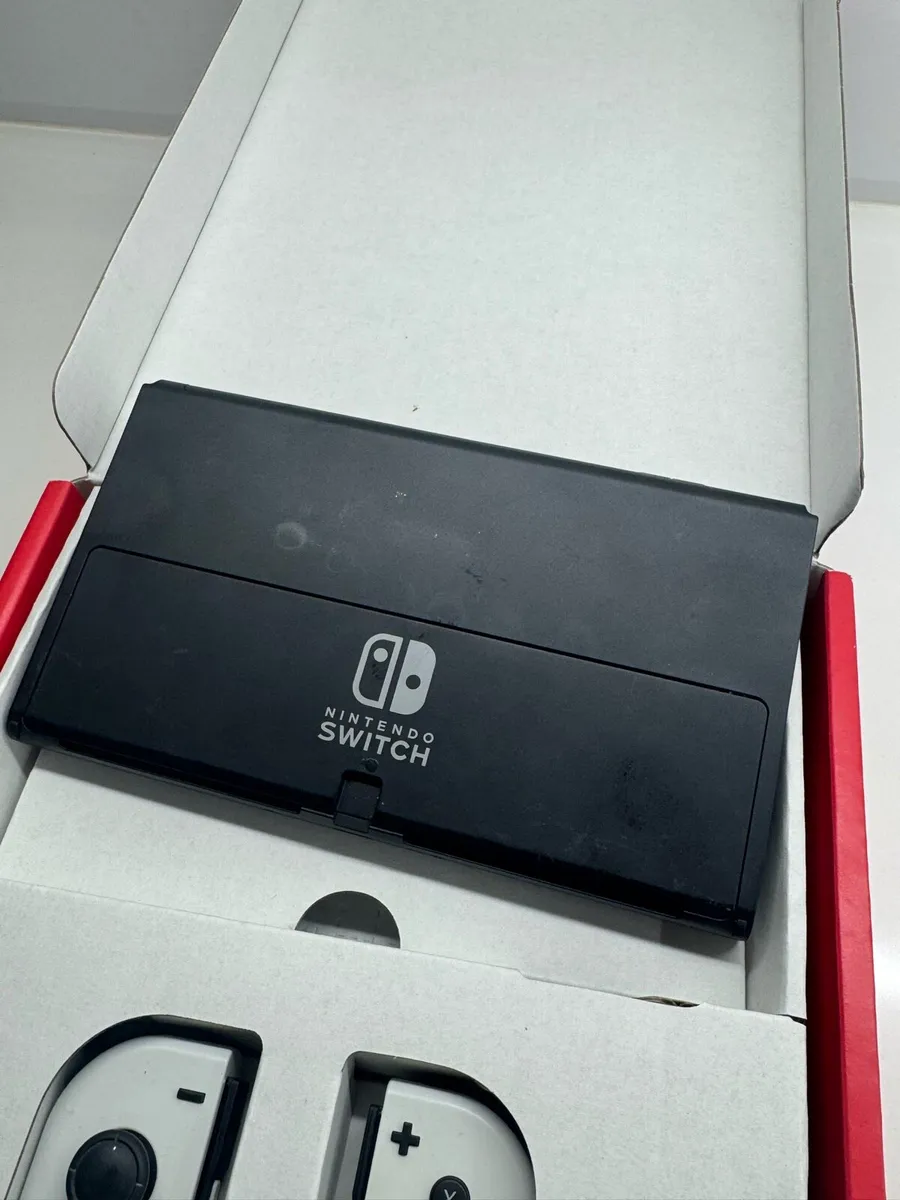 Nintendo Switch OLED Like New - Image 3