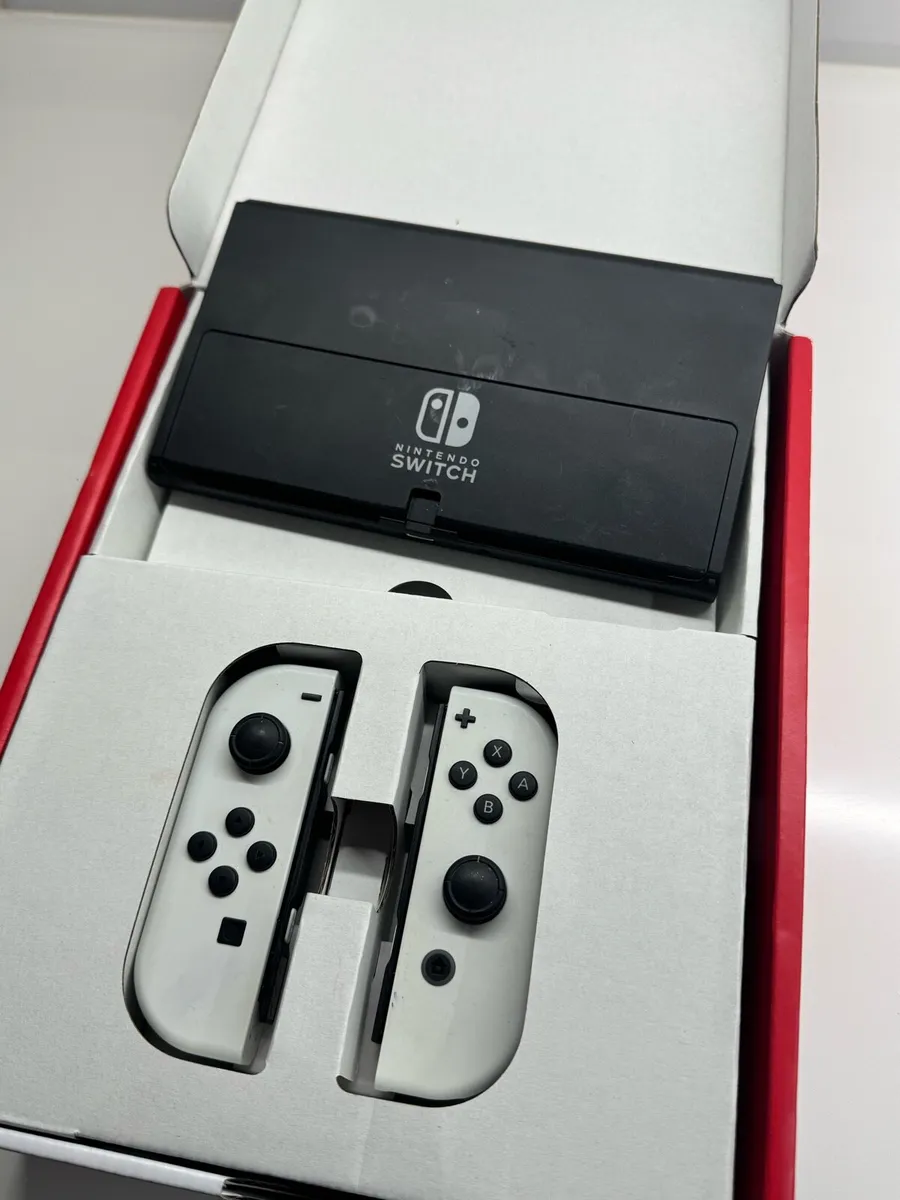 Nintendo Switch OLED Like New - Image 4