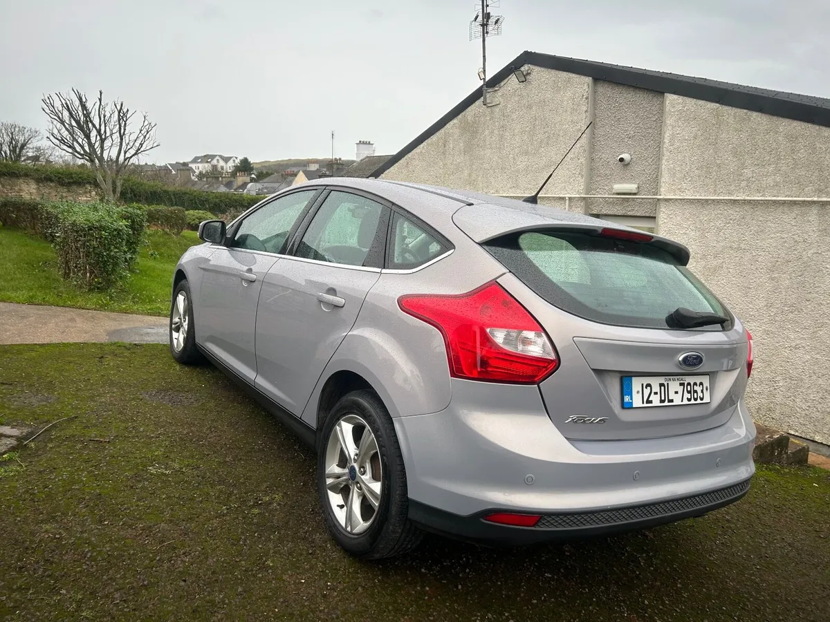 Ford Focus 2012 - Image 1