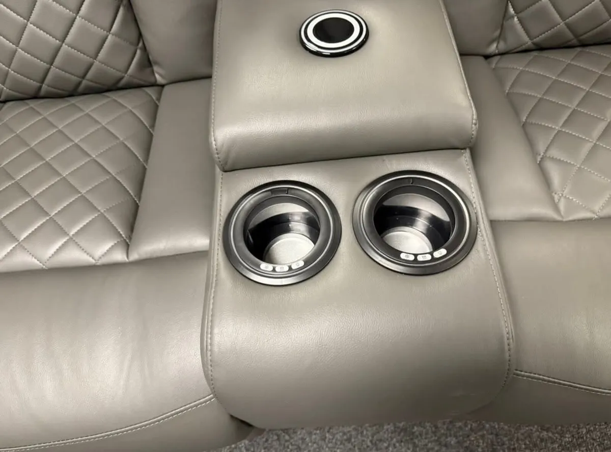 Ashbryn Grey Electric Leather Recliner Sofa Set - Image 3