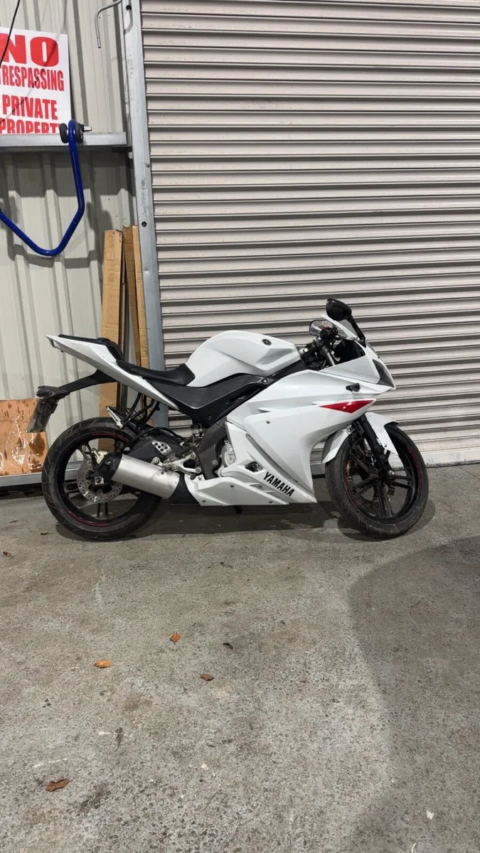 2011 Yamaha r125 - Image 1