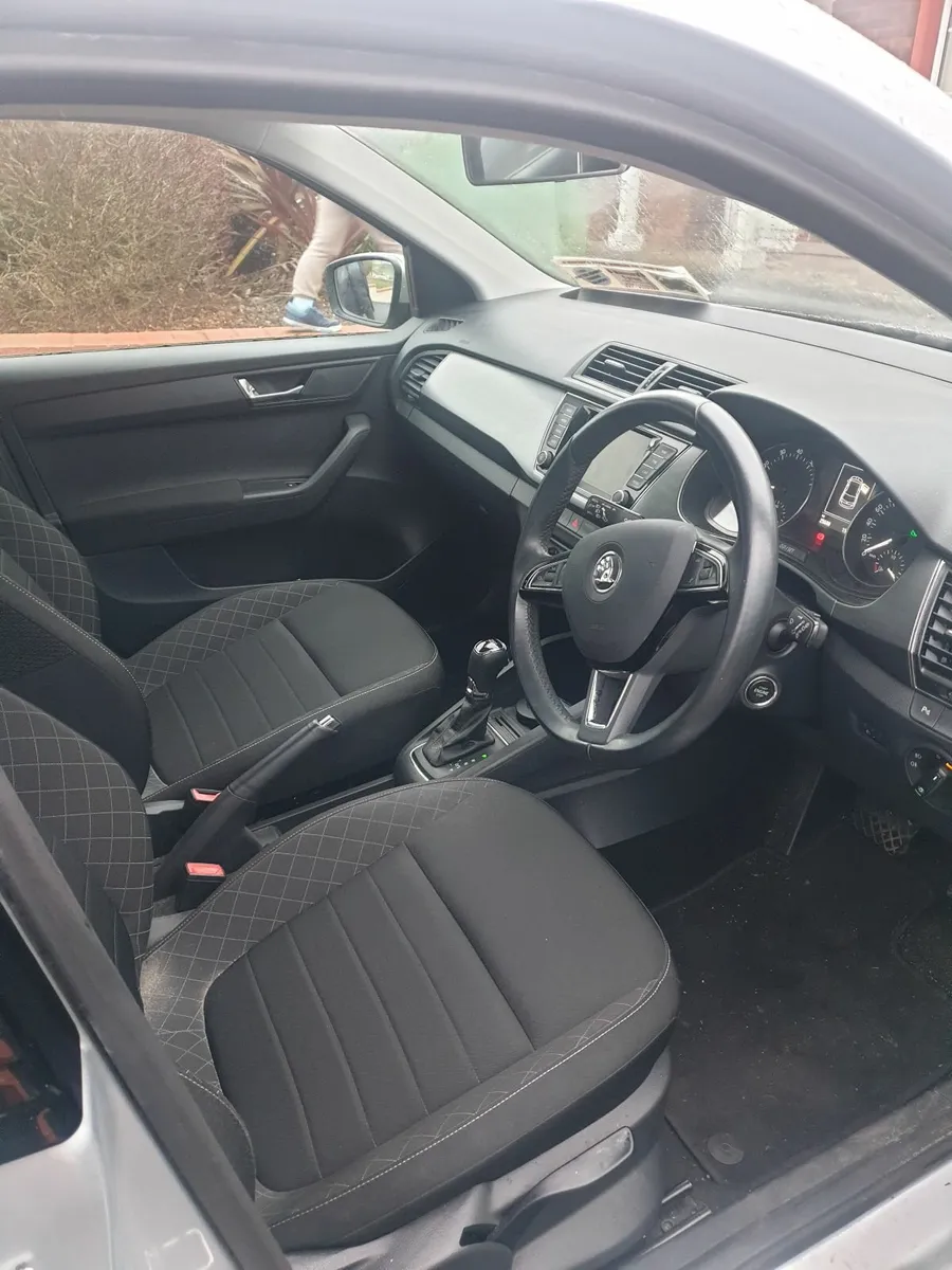 Skoda Fabia 2015 - Image 4