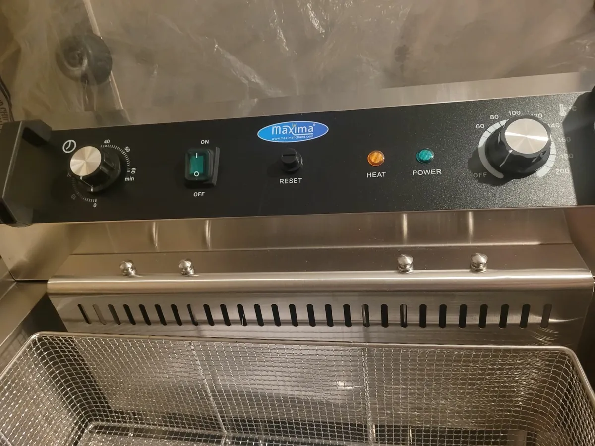 Profesional kitchen/bakery equipment - Image 1