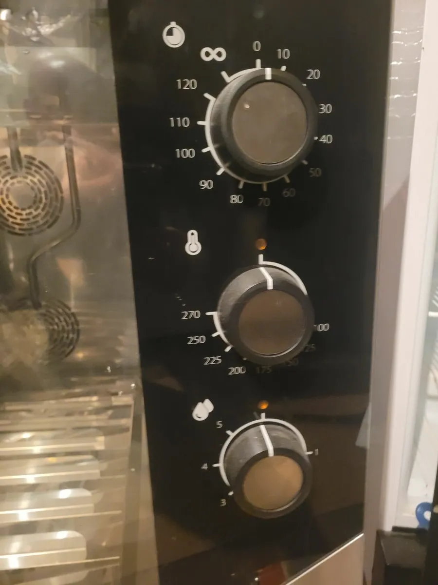 Profesional kitchen/bakery equipment - Image 4