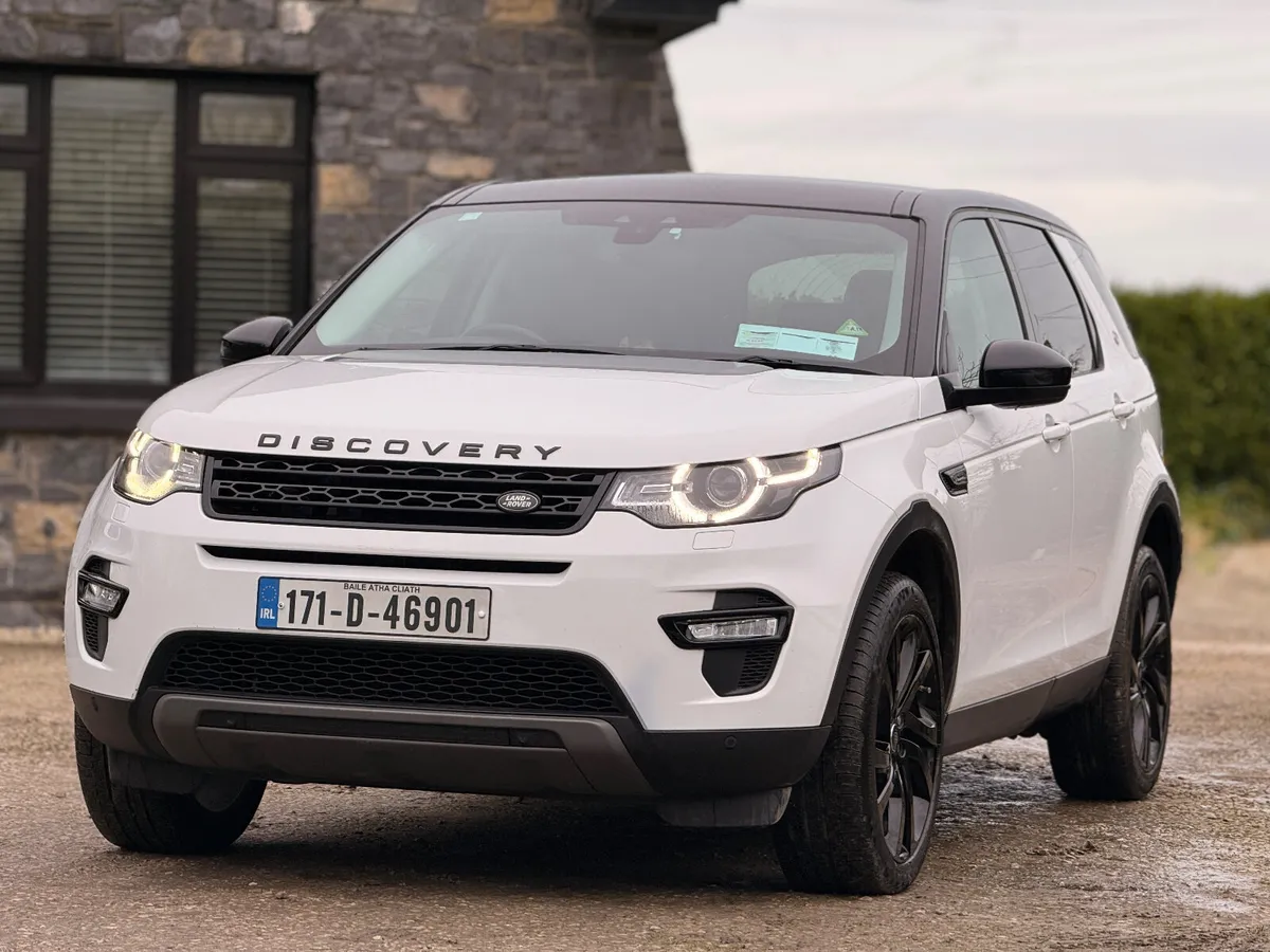 Land Rover Discovery Sport 2017 HSE AUTO LOW KM - Image 1