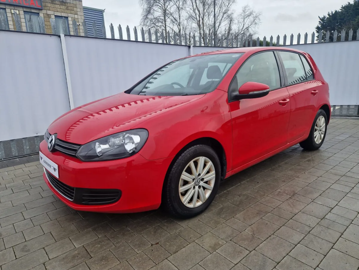 Volkswagen Golf 1 2 TSI AUTO - Image 2