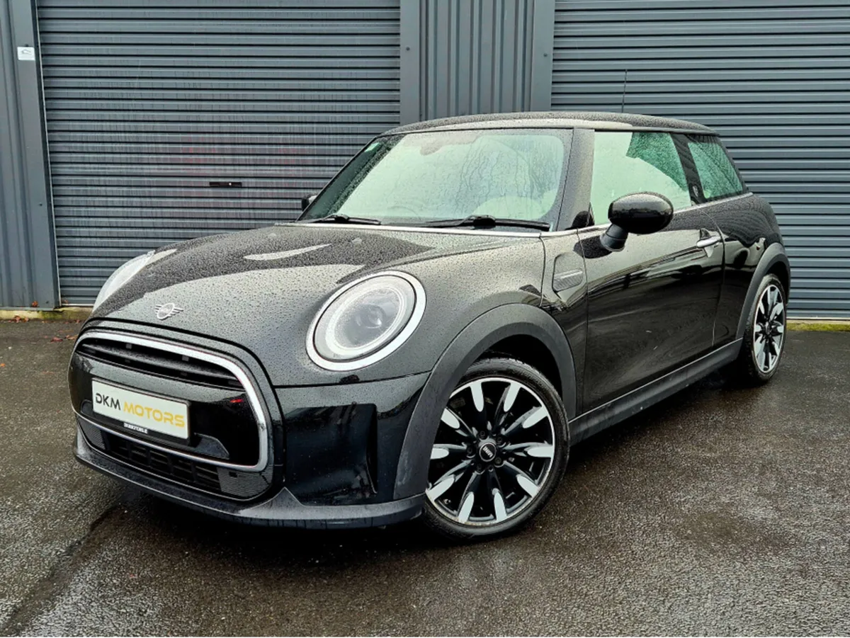 Mini Cooper EXCLUSIVE COOPER HUGE SPEC - Image 3