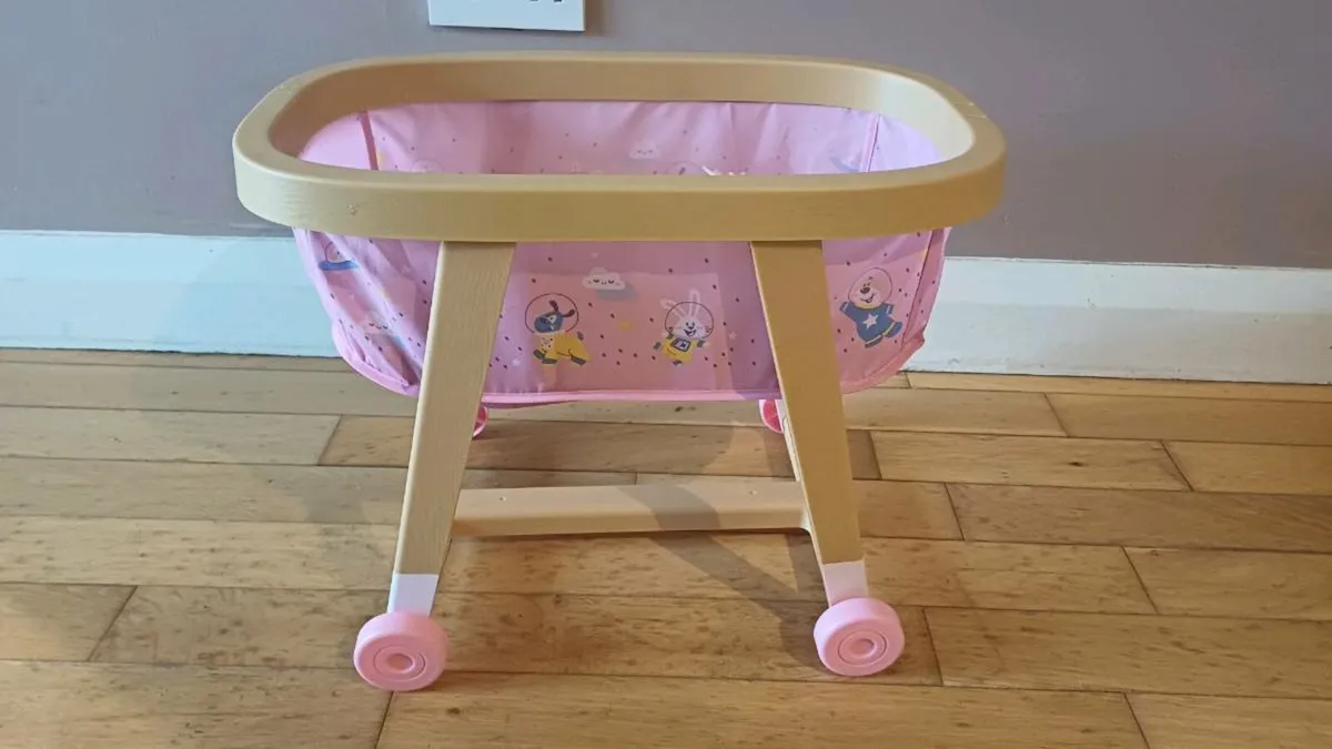 Baby Born and Crib - Image 4