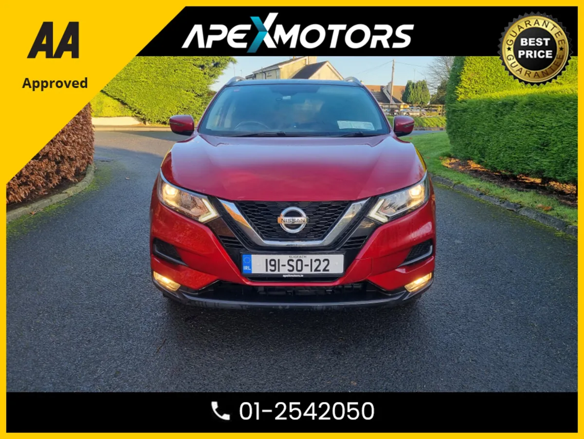 Nissan Qashqai FINANCE ARRANGED * FULL PANORAMIC R - Image 2