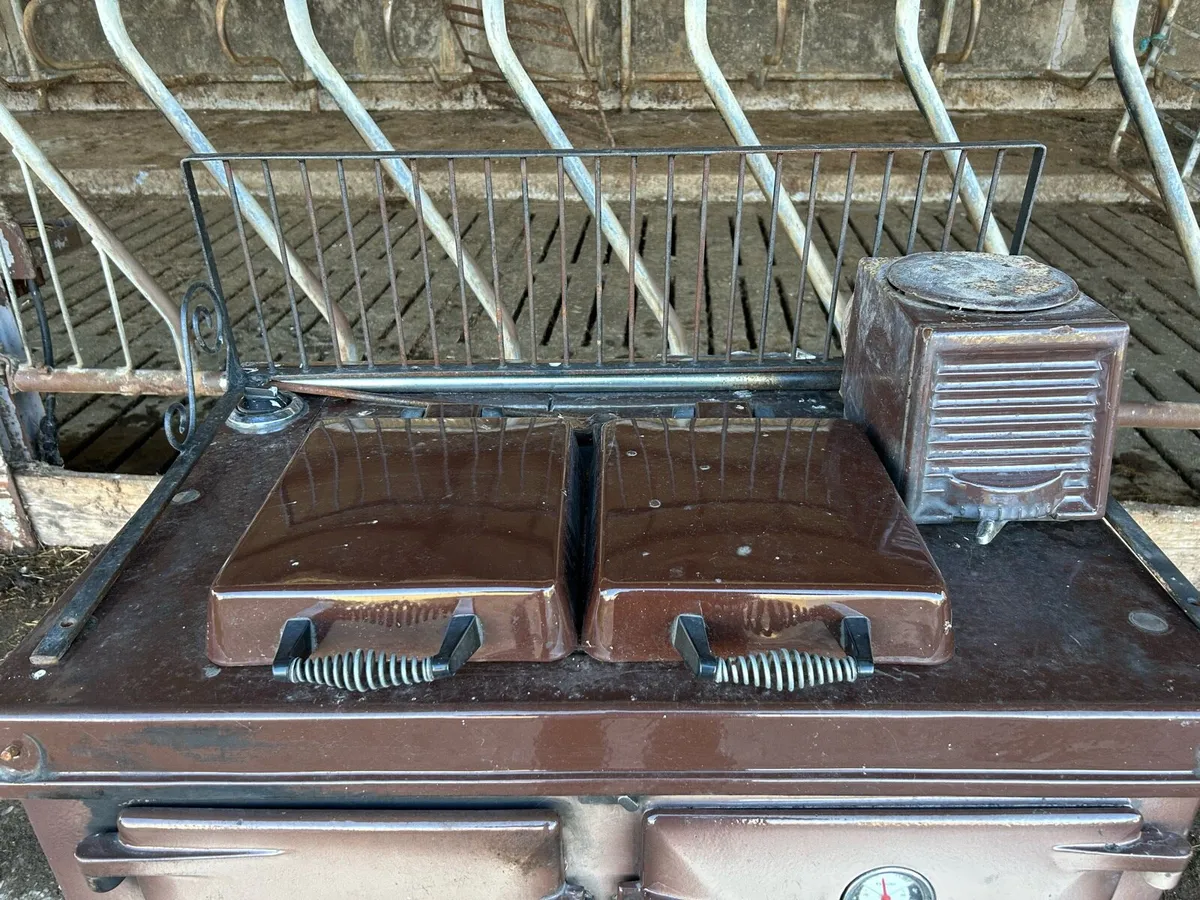 Rayburn Supreme Solid Fuel - Image 3