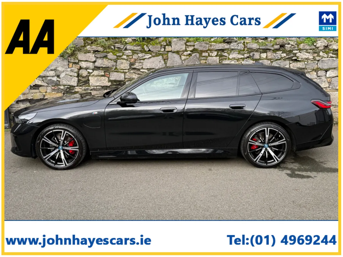 BMW 5-Series M SPORT PRO PACK WITH PANORAMIC ROOF/ - Image 3