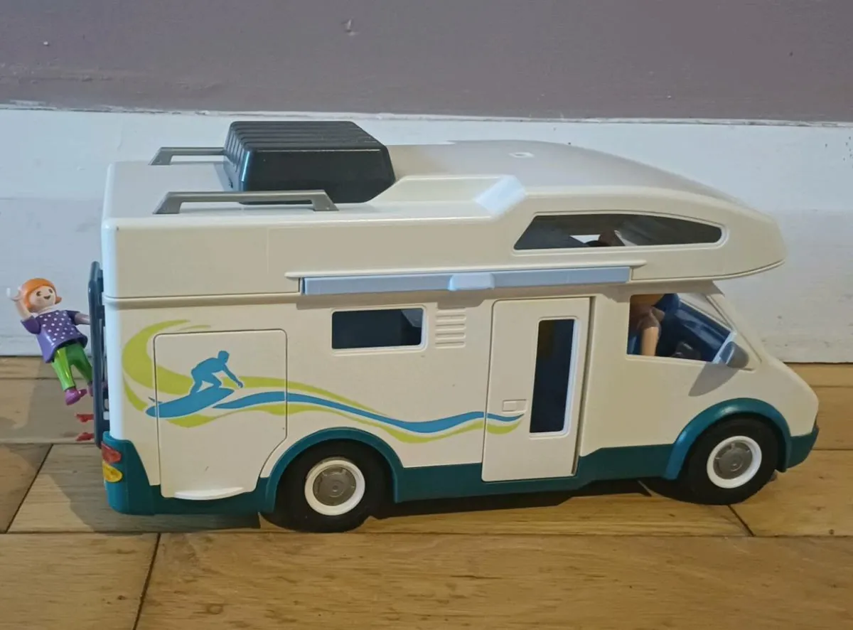 Playmobil Camper - Image 2