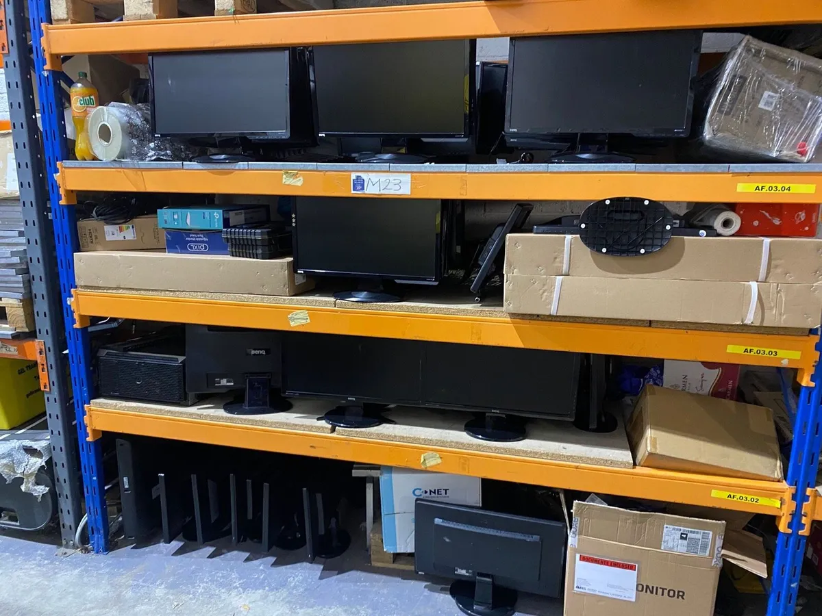 Job lot computer monitors - Image 4